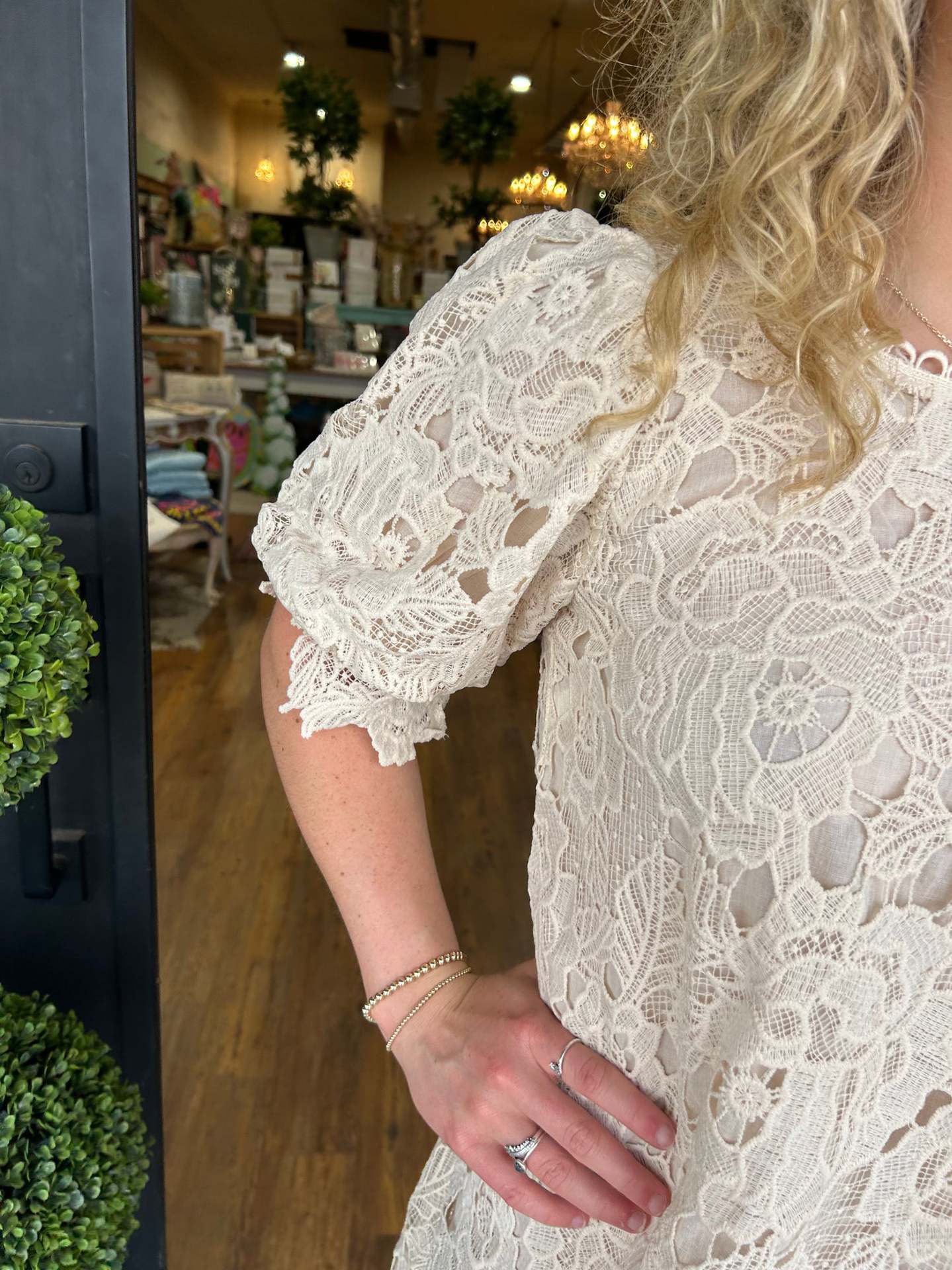 Elegant Comfy Lace Short Dress