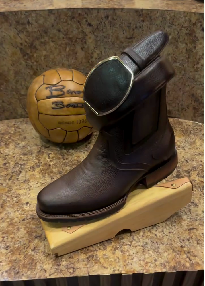 Hybrid Low Boy Round Toe Western Boot