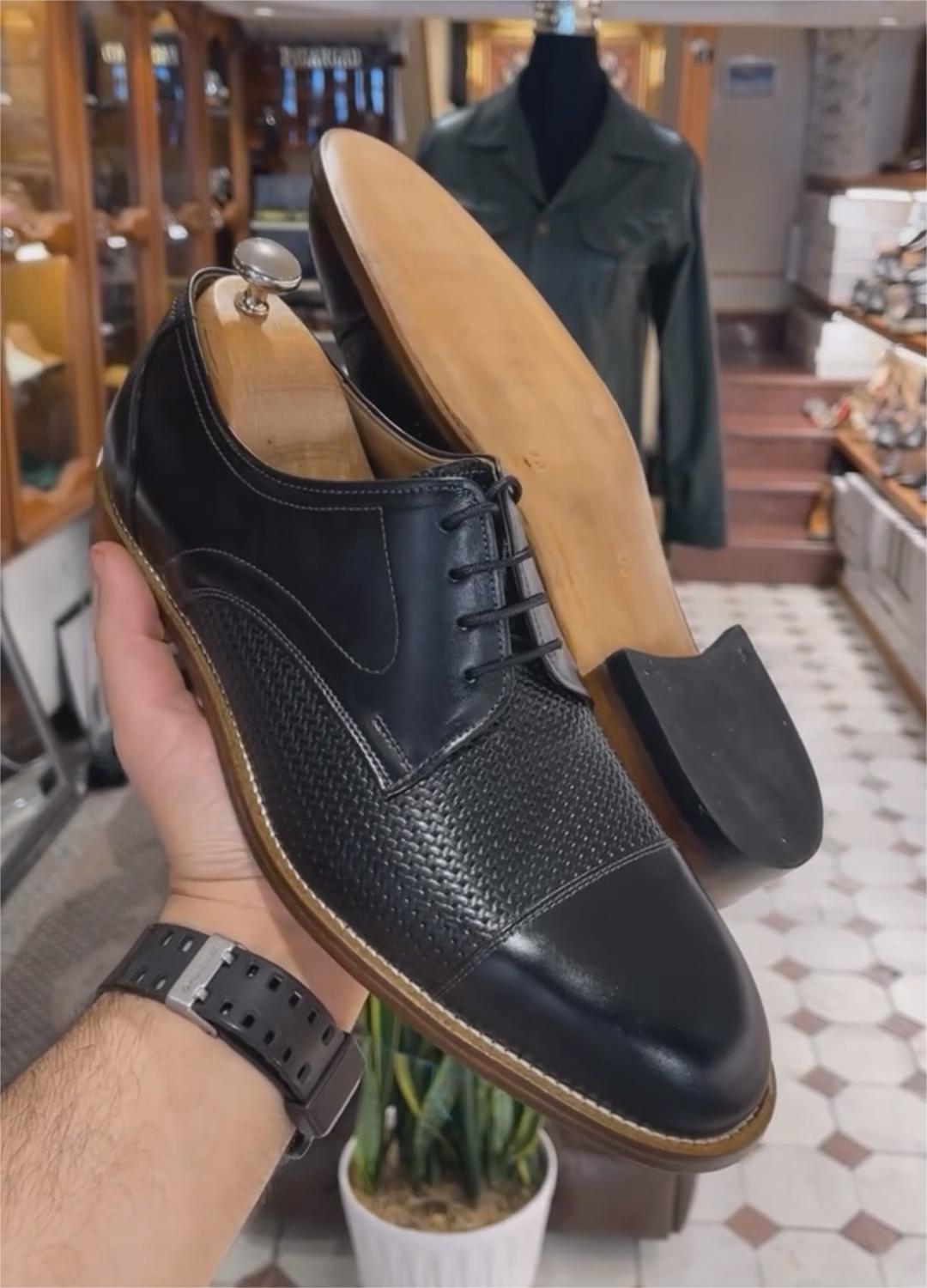 Toepaw Dress Shoes