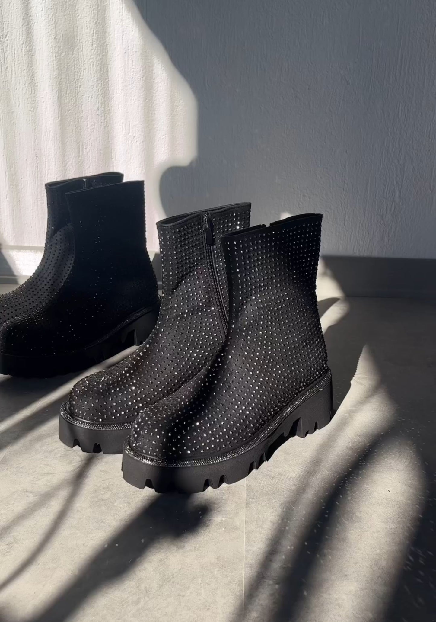 Full Diamond Boots