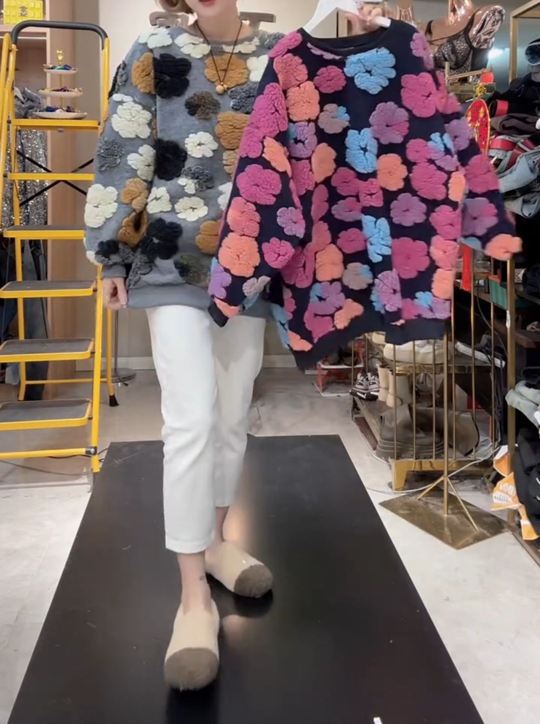 Sweet retro contrasting three-dimensional flower sweater