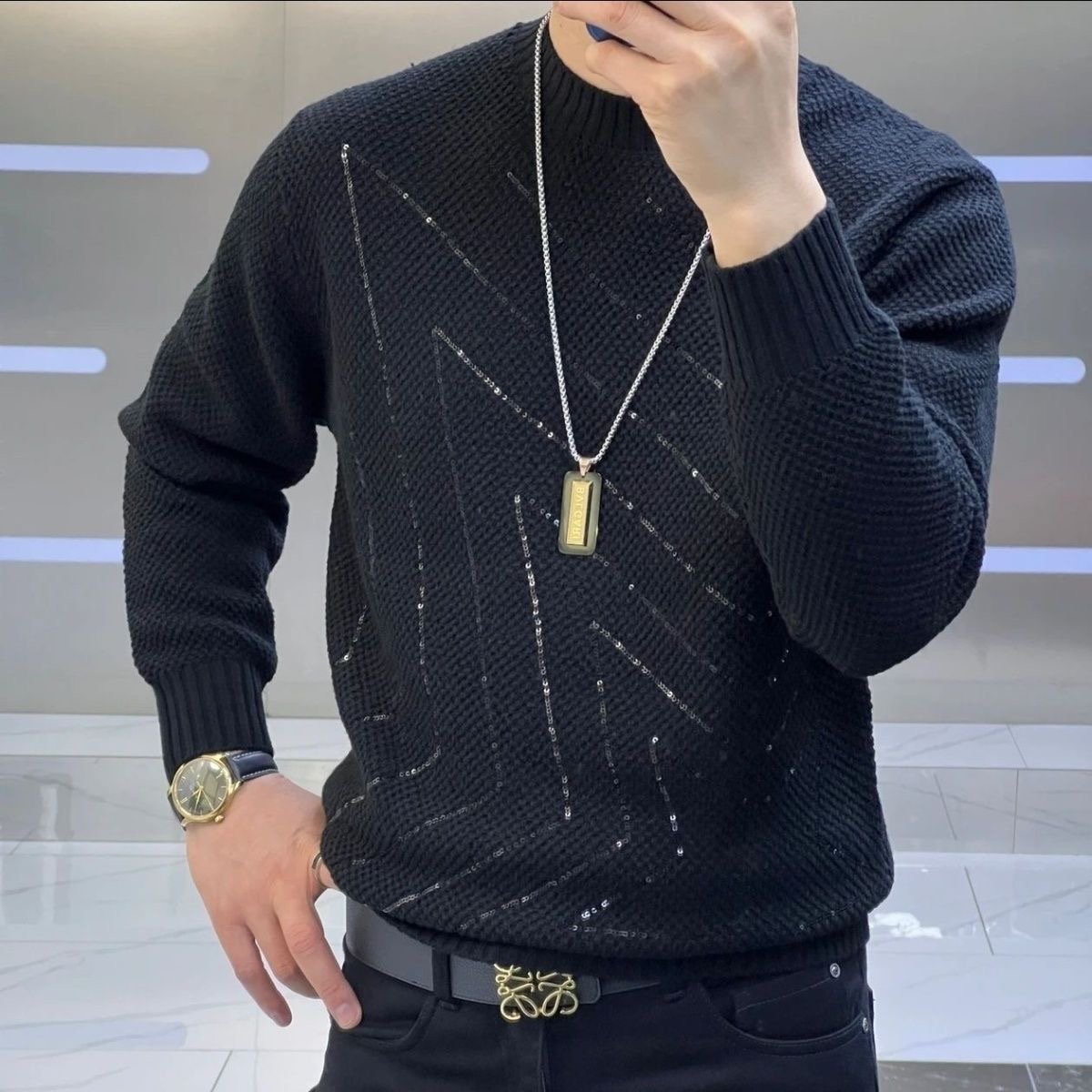 Five-pointed star sequin round bottoming sweater