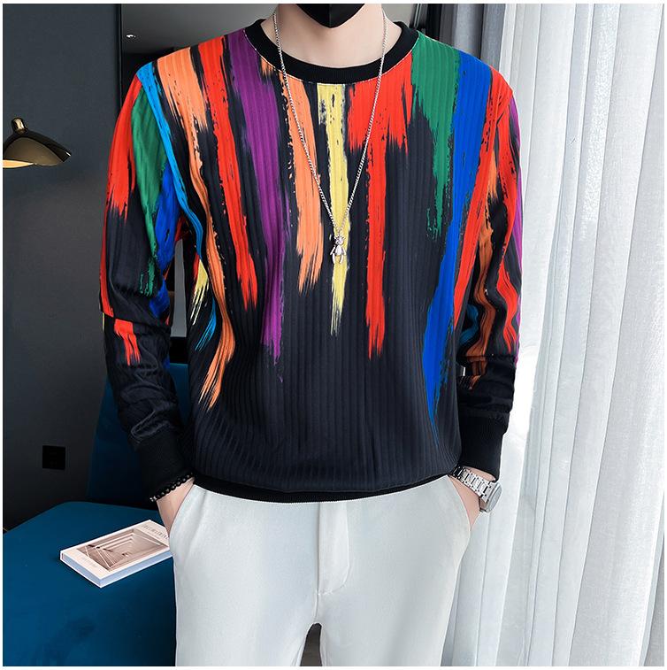 Men's trendy hoodless sweatshirt tops