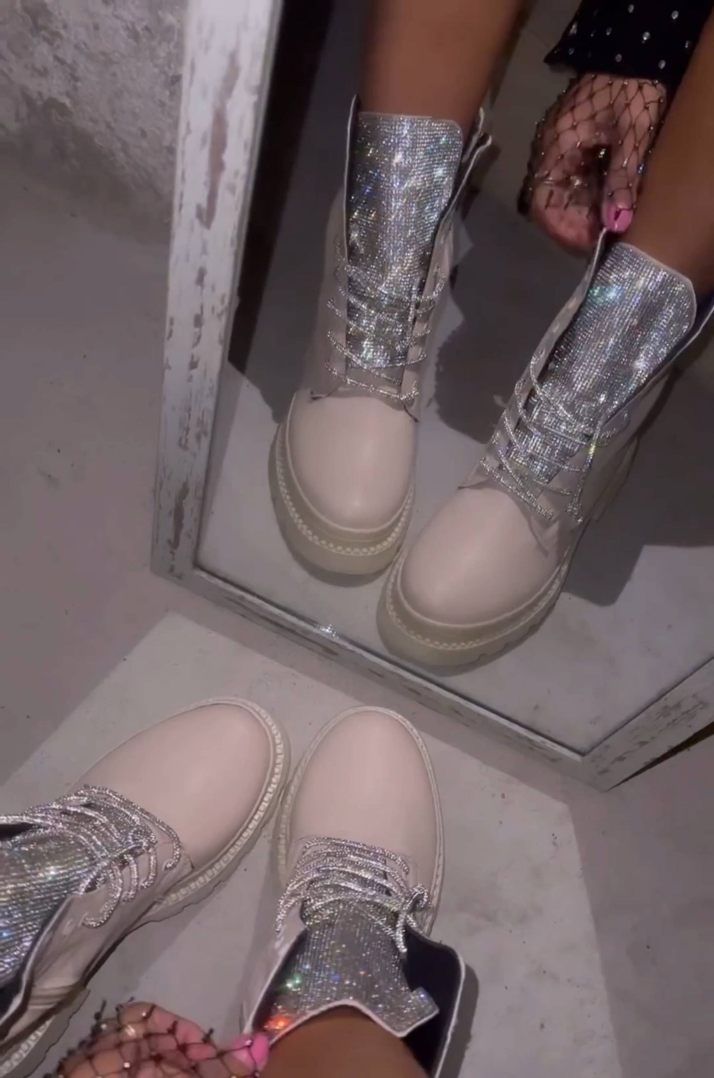 Bright diamond lace-up zipper boots