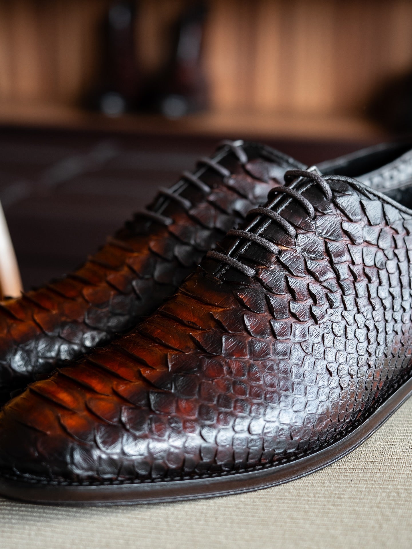 Obsidian Snake Scale Business Dress Shoes