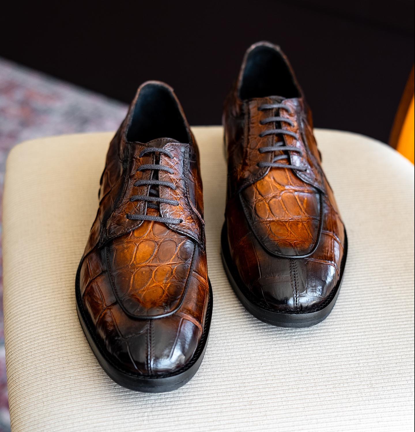 Hand-painted Shadow Crocodile Dress Shoes