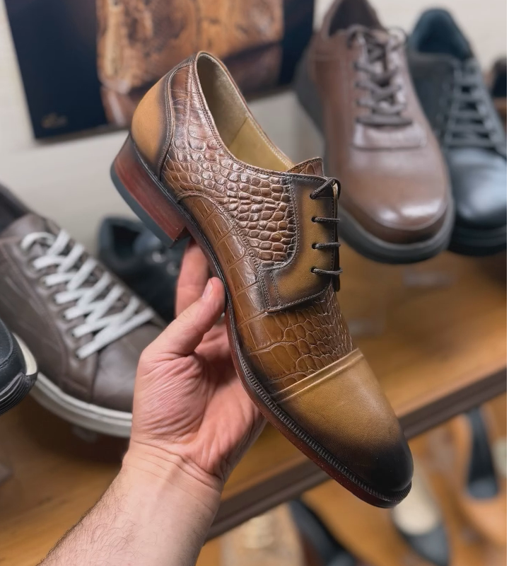 Men's Classic Lace-Up Brogue Dress Shoes