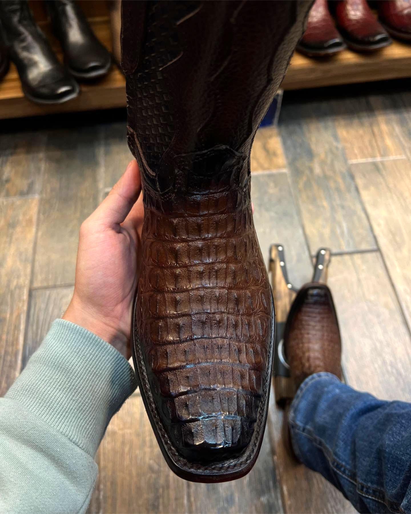 Wild Style Crocodile Print Cowboy Boots