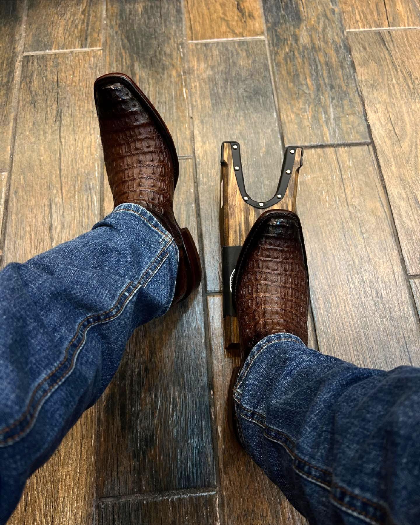 Wild Style Crocodile Print Cowboy Boots