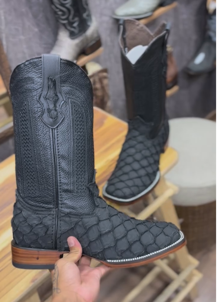 3D Embossed Men's Cowboy Boots