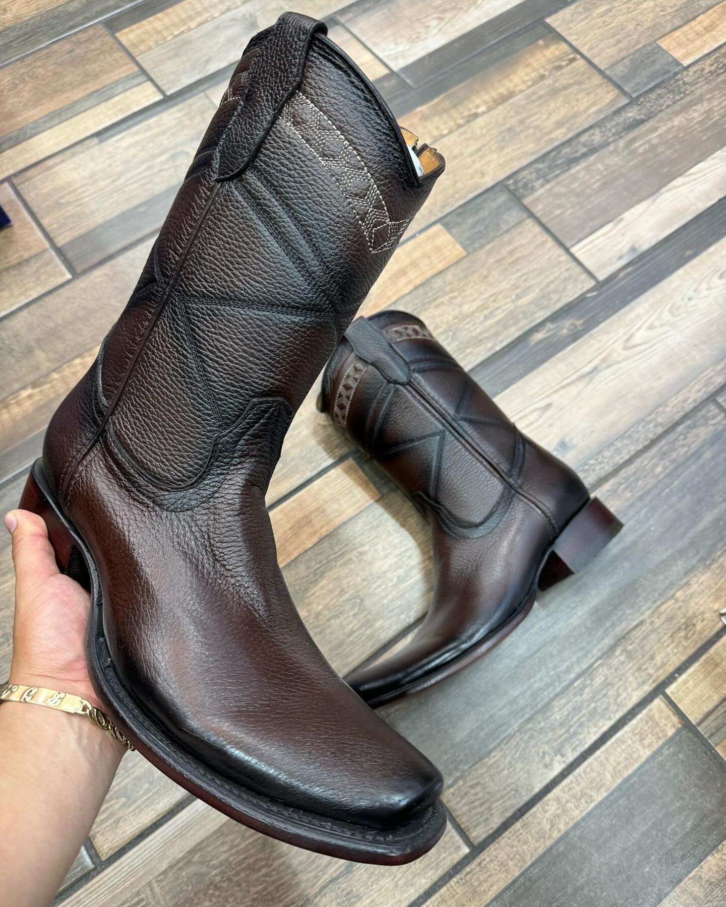 Men's Retro Simple Line Cowboy Boots