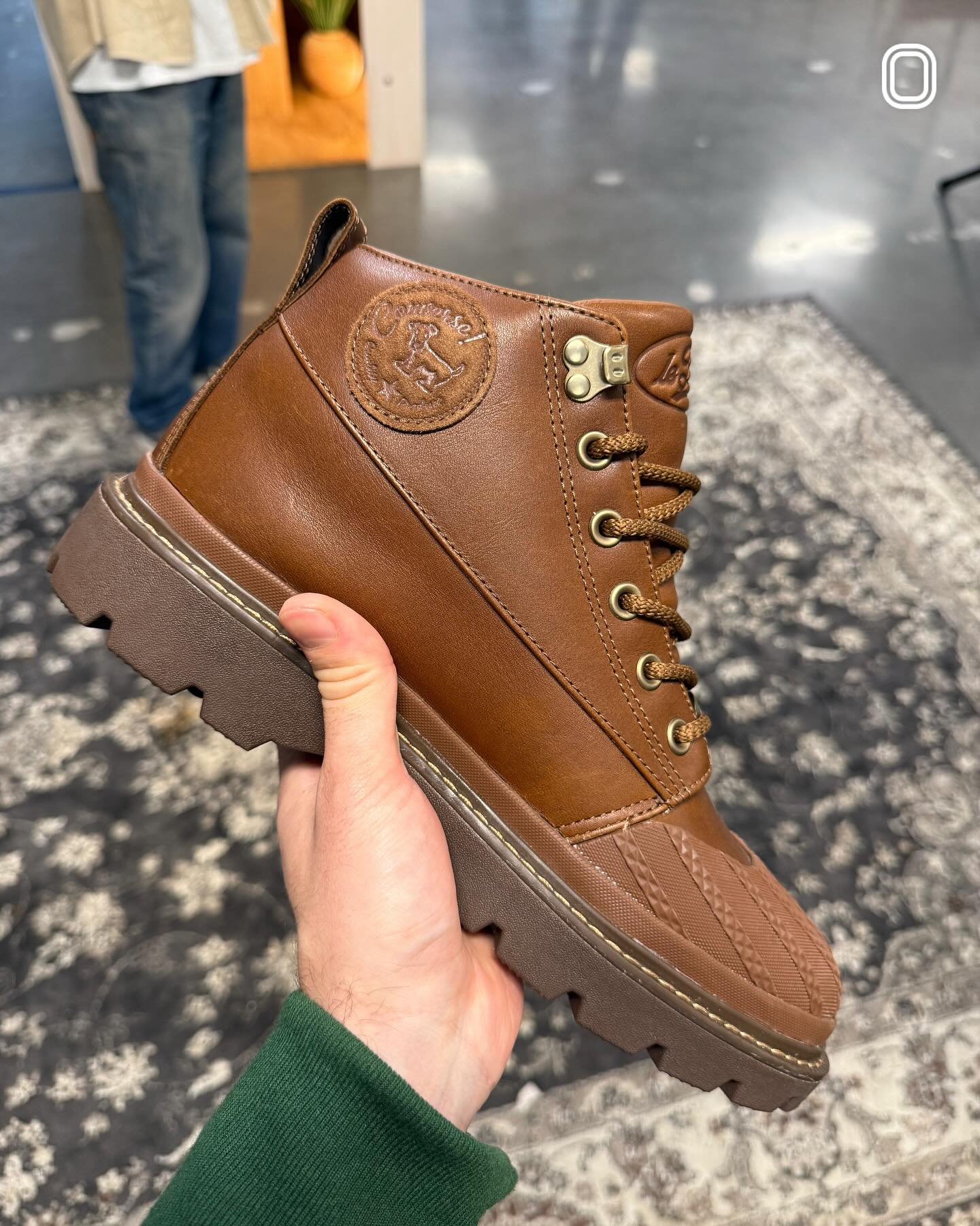 Classic Retro Rubber Toe Men's Leather Boots