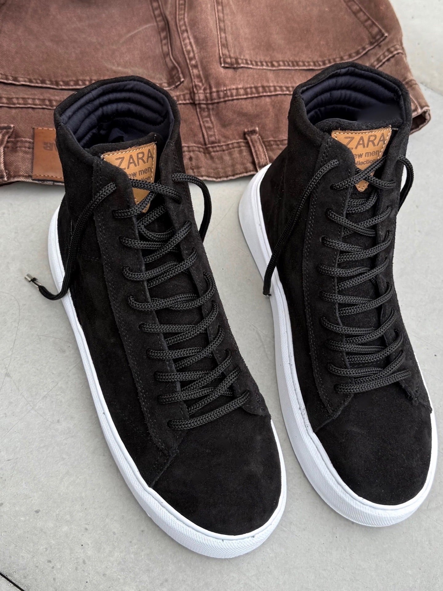 Stylish Suede Sneakers Casuals Shoes For Men