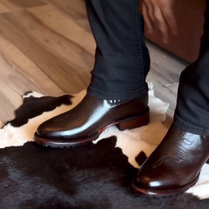 Brown Oval  Western Cowboy Boots