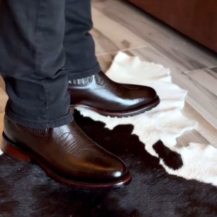 Brown Oval  Western Cowboy Boots