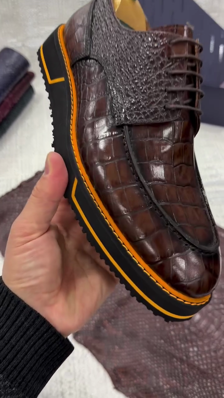 Crocodile Patterned Leather Oxford Brogues