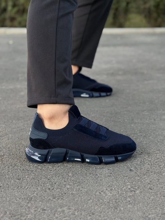 Men's Breathable Lightweight Athletic Shoes