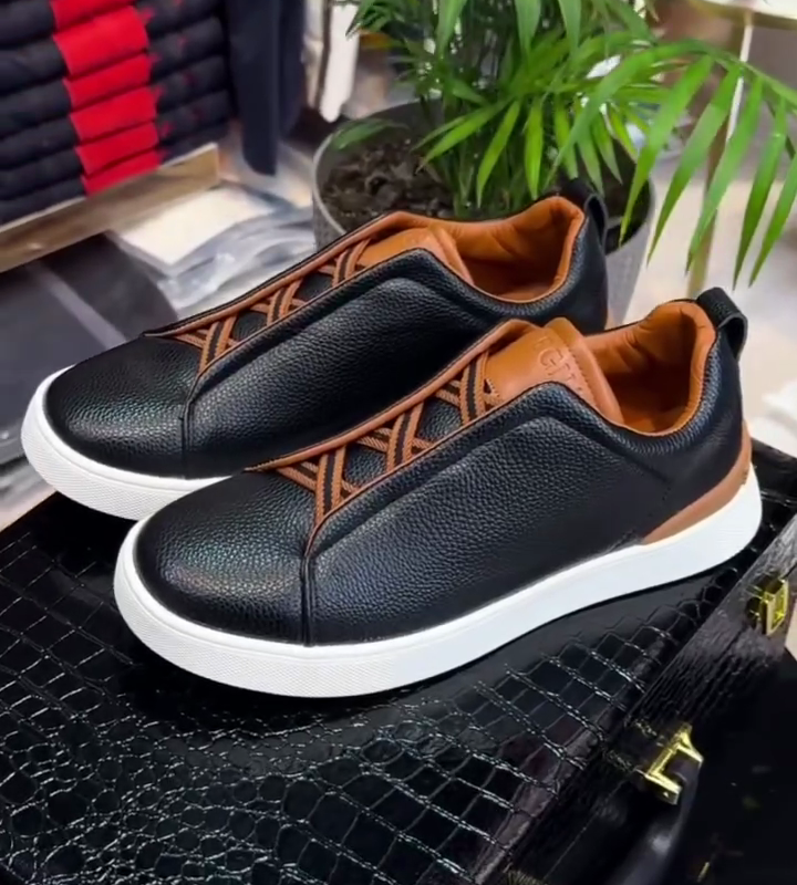Men's Textured Triple Stitch Sneaker