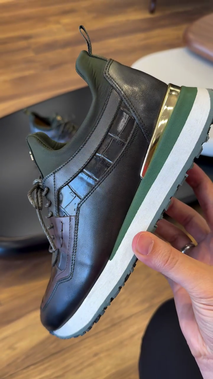 Men’s Leather Sneakers With Crocodile Details