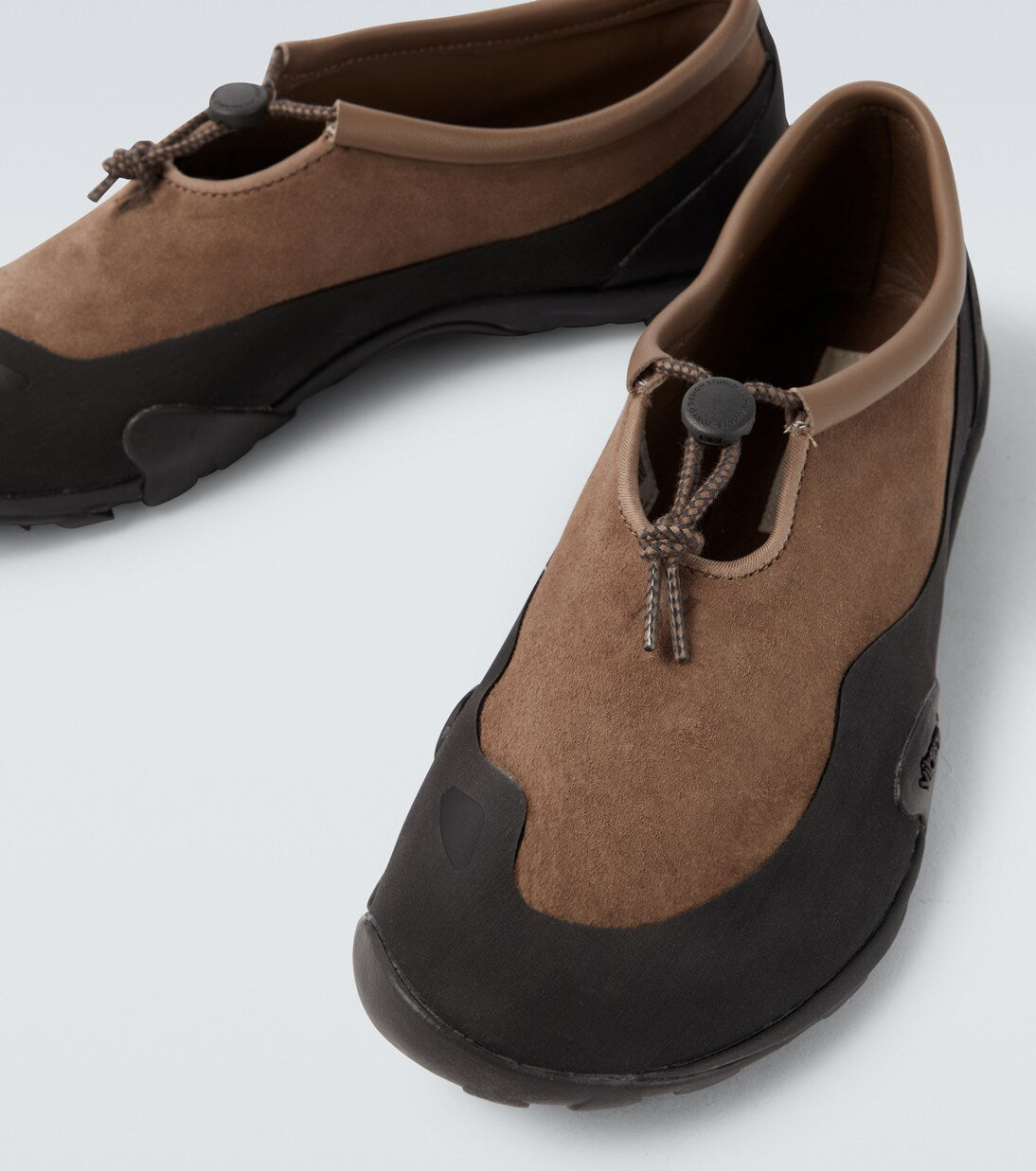 MT Leather Drawstring Round Toe Sneakers