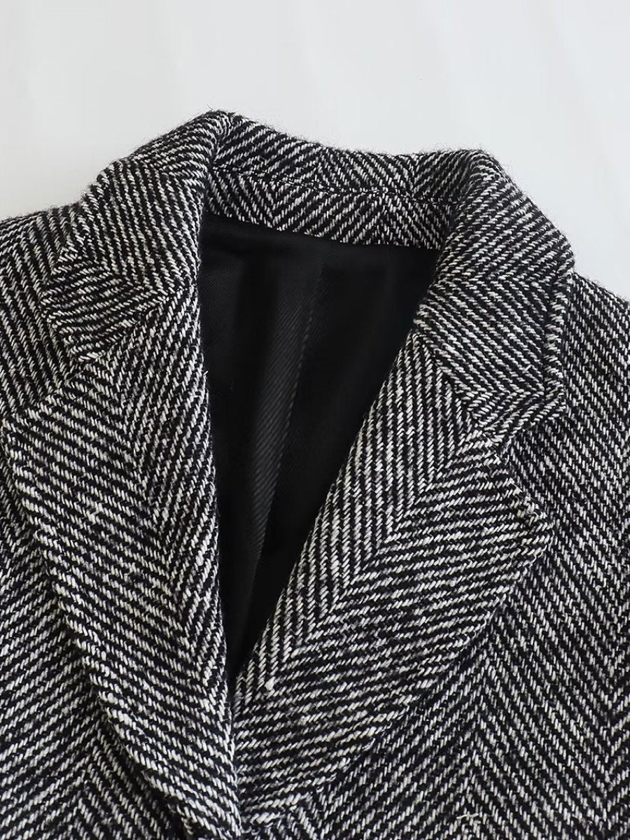 Elegant Patchwork Pocket Cardigan Collar Outerwear