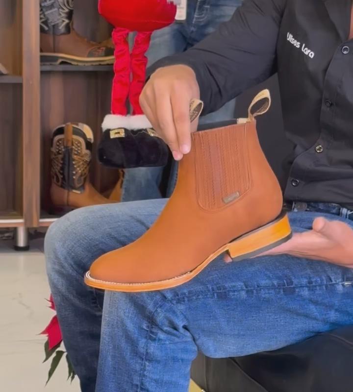 Suede Solid Cowboy Boots