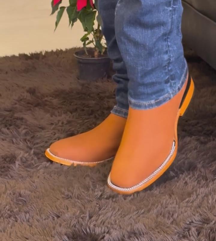 Suede Solid Cowboy Boots